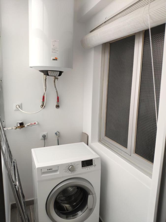 Charming Apartment In Alicante Near The Sea & City Center Exteriör bild